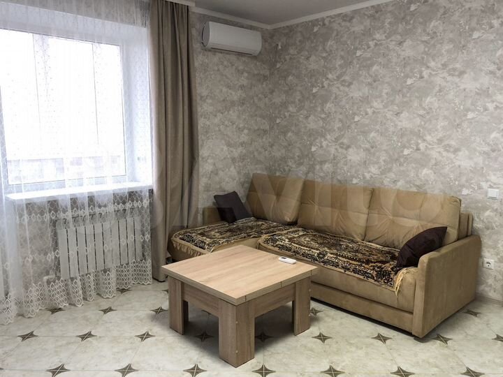 1-к. квартира, 43 м², 3/7 эт.
