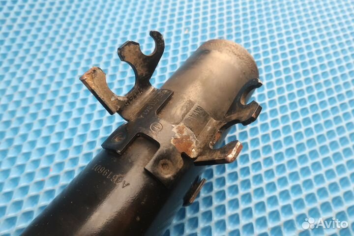 Амортизатор передний VW Polo Sedan