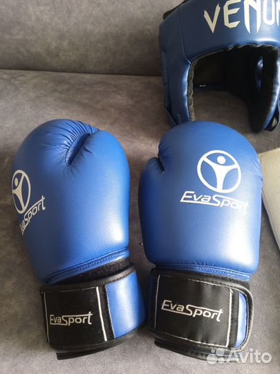 Шлем, перчатки