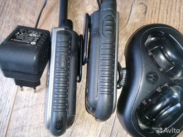 Рaций Моtоrоlа тlkr-Т7 (полный рабочий комплект)