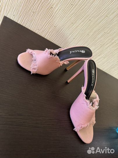 Туфли женские