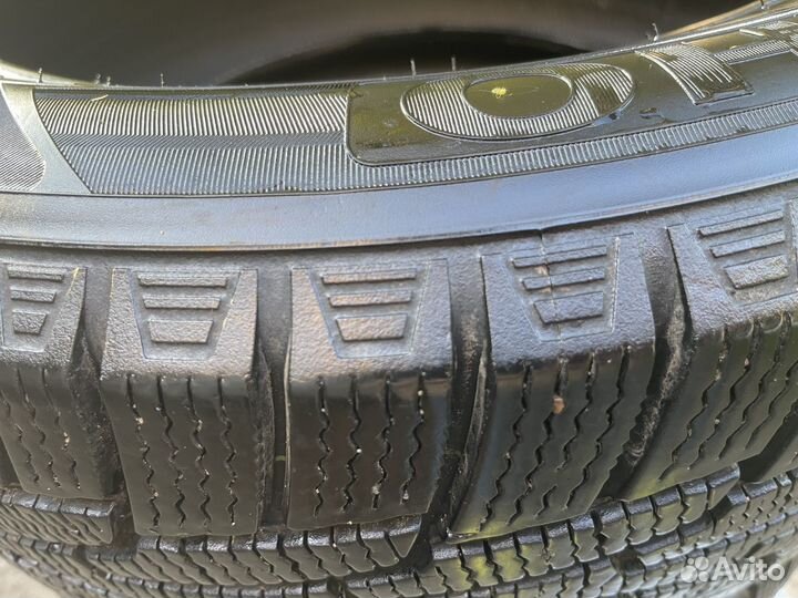 Kumho I'Zen KW31 2.25/55 R17