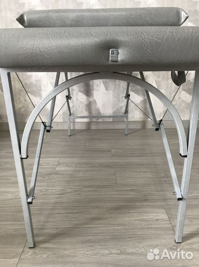 Кушетка косметологическая для наращивания ресниц