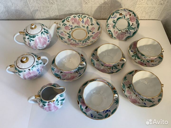 Чайный фарфоровый сервиз Тюльпан лфз