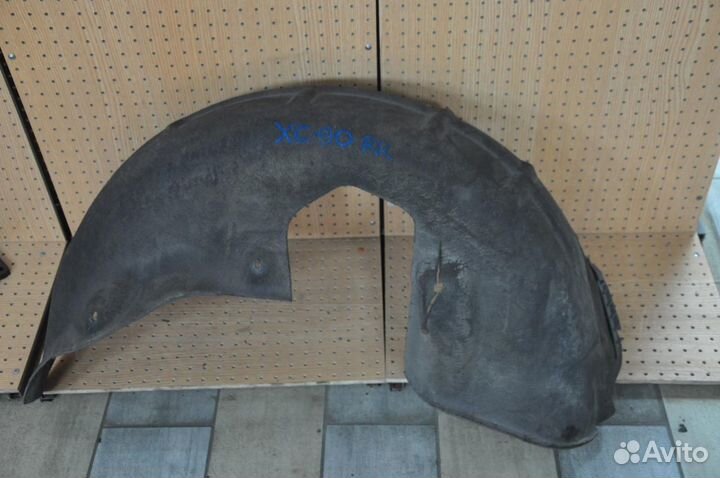 Подкрылок задний правый volvo XC90 C 91