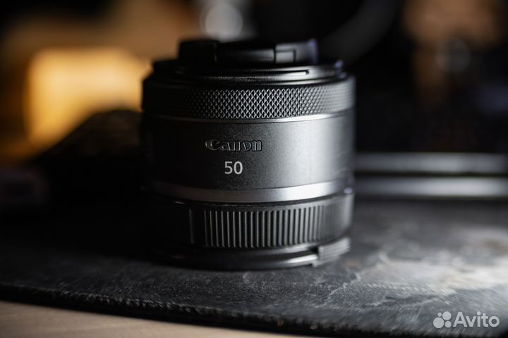 Soligor C/D 70-210 f/3.5 (Canon FD)