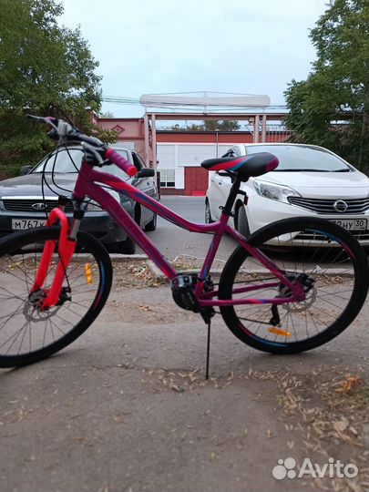 Женский горный велосипед stels