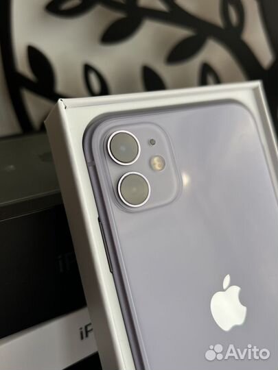 iPhone 11, 128 ГБ