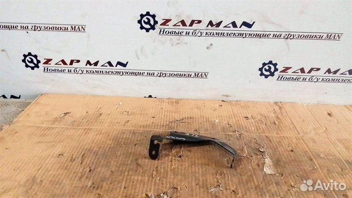 Держатель левый Man Tgl