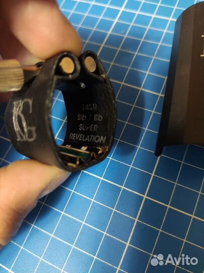 Лигатура для саксофона