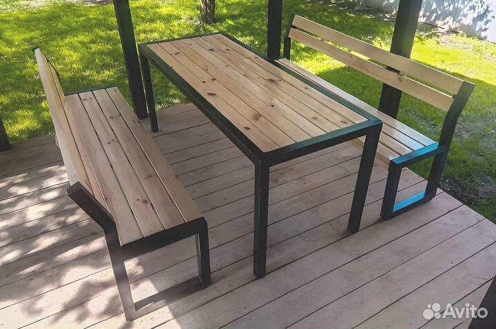 Стол уличный