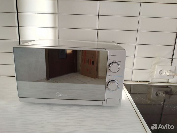 Микроволновая печь Midea