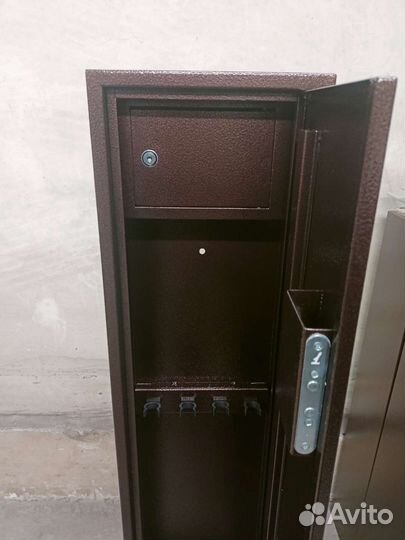 Оружейный сейф