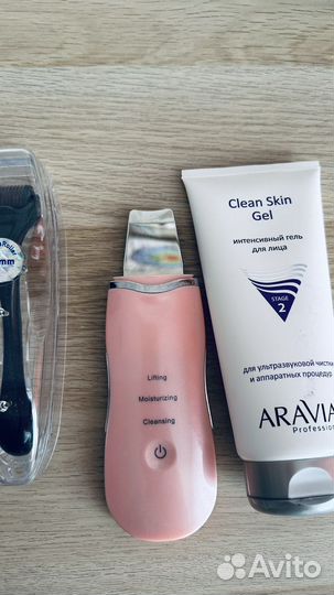 Ультразвуковой аппарат для чистки лица