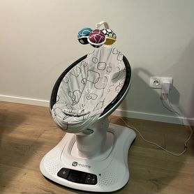 4moms mamaRoo 4.0 электронные качели