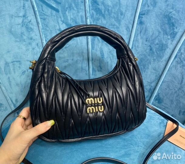 Сумка Miu miu черная натуральная кожа