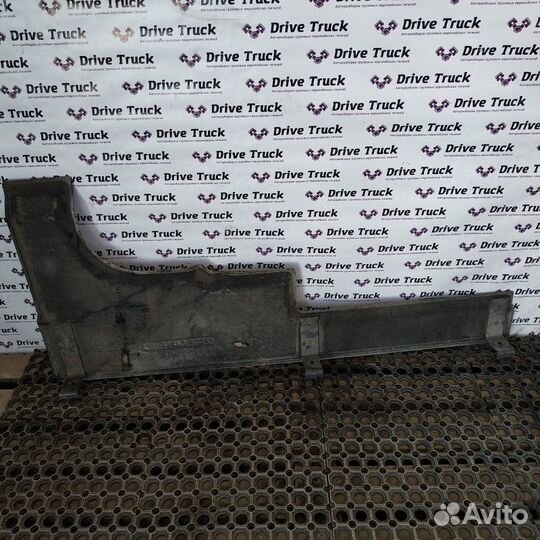 Шумоизоляция двигателя левая Renault Magnum volvo