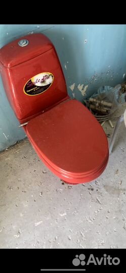 Унитаз красный бу