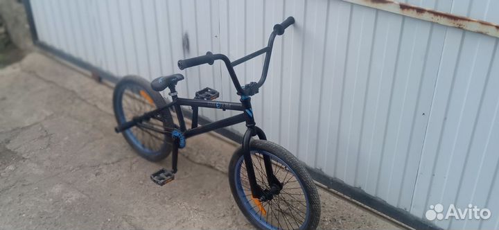 Трюковой велосипед bmx