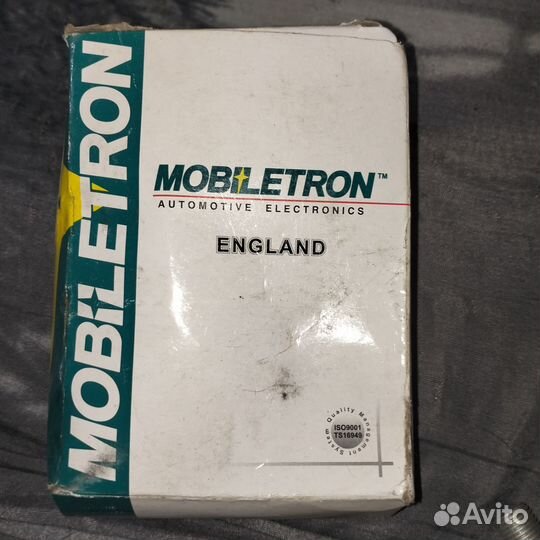 Регулятор напряжения