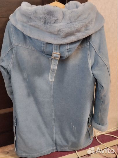 Джинсовая куртка с мехом