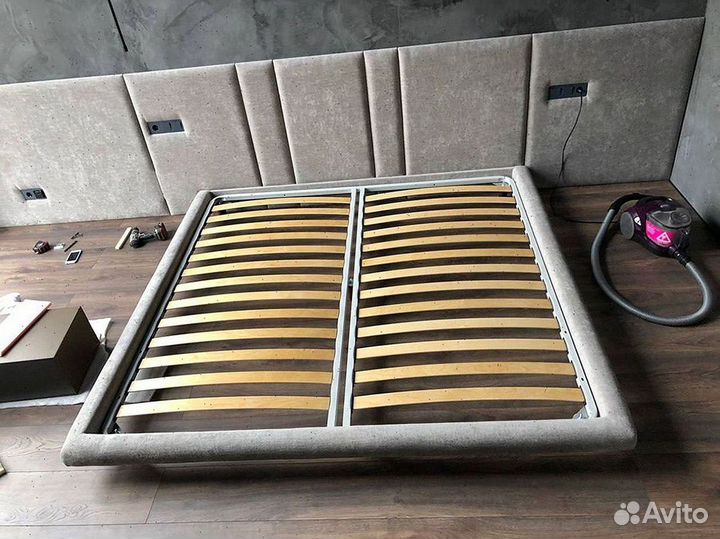 Дизайнерская кровать с доставкой