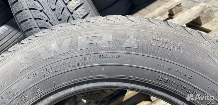 Nokian WR 235/65 R17