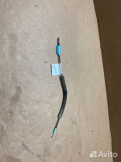 Нижний тросик замка передней двери LX 450