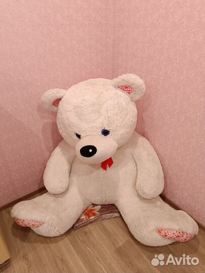 Большие плюшевые медведи
