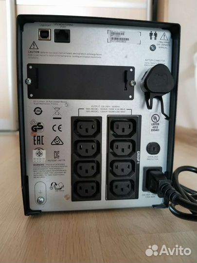 Источник бесперебойного питания ибп APC SMT 1000I