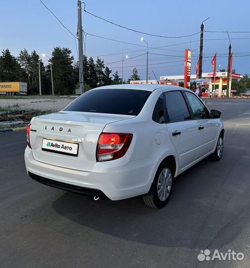 LADA Granta 1.6 МТ, 2019, 127 757 км