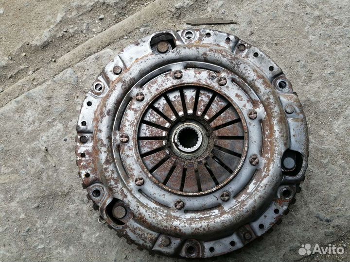 Комплект сцепления Valeo на KIA Sportage 2,0 бензи