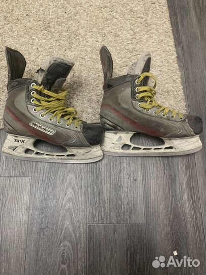 Хоккейные коньки bauer x5.0