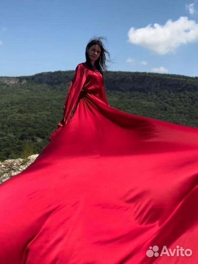 Летящее платье со шлейфом для фотосессии аренда