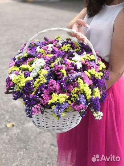 Корзинка со статицей