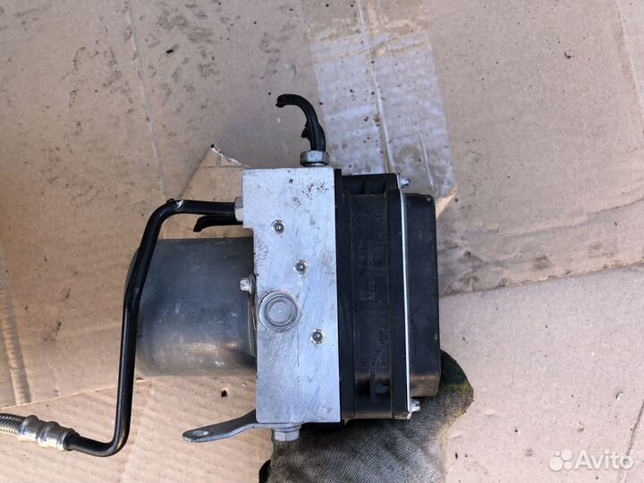 Блок абс ABS BMW 3 E90 бмв 3 Е90