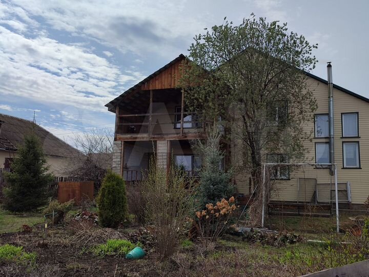 Коттедж 295 м² на участке 15 сот.