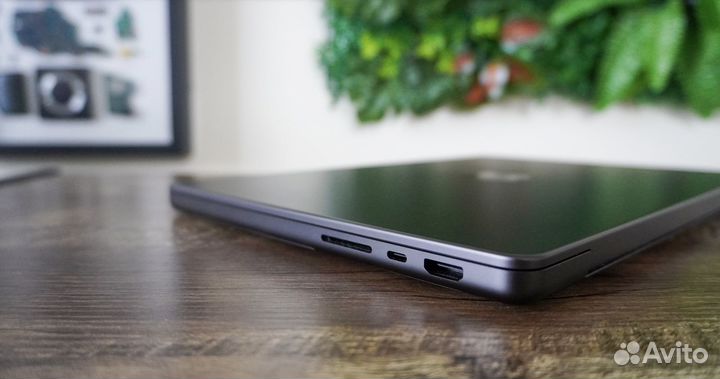 Macbook pro 14 m3pro 18/512 black NEW