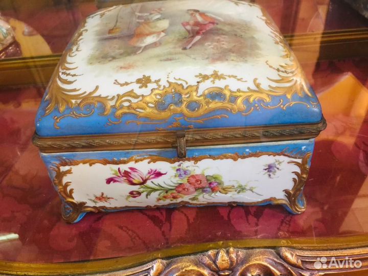 Вазы часы кубки антик 19 век Франция Германия