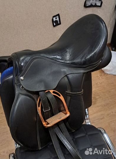 Седло для лошади конкурное