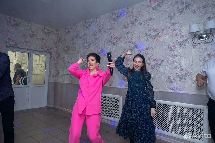 Проведение праздников свадеб корпоративов