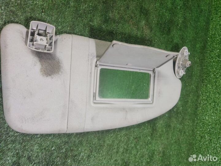 Козырек солнцезащитный правый Ford Focus 2 1.8