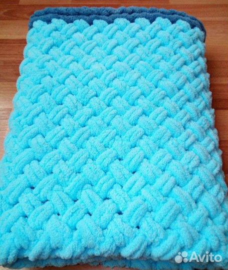 Плед детский вязаньй ручная работа