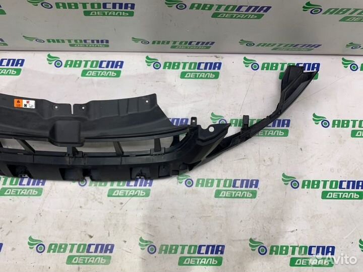 Кронштейн бампера передний Ford C-Max минивен 1.0L