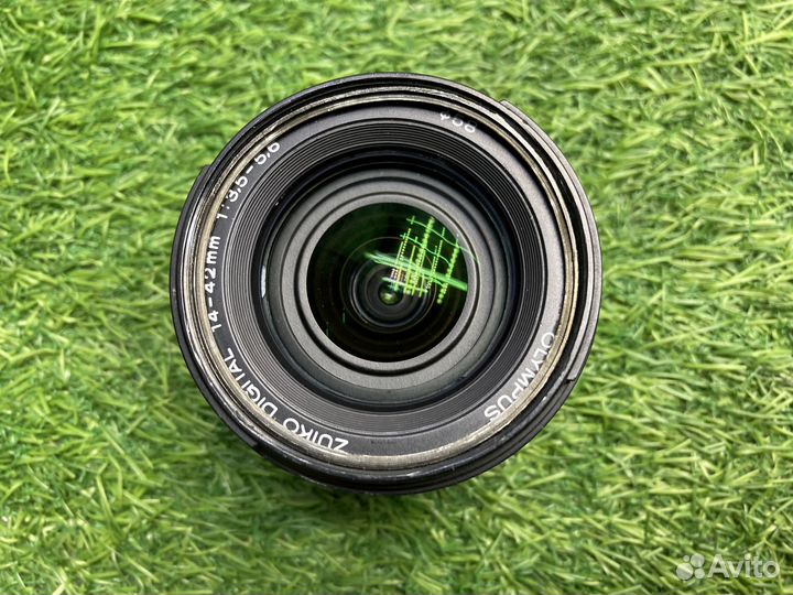 Olympus E-410 Kit 14-42mm