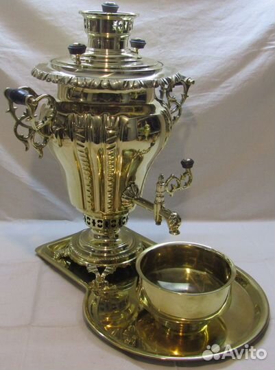 Самовар старинный на дровах, углях, шишках