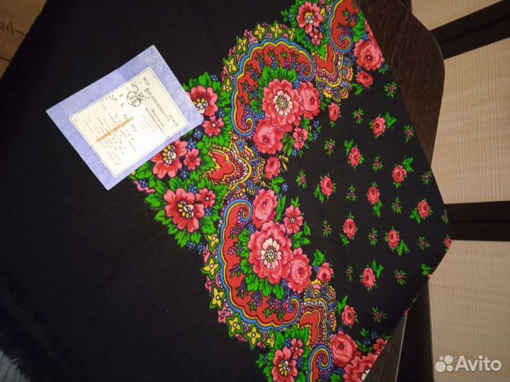 Платки Павловопосадские