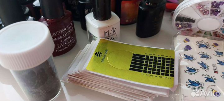 Товары для маникюра