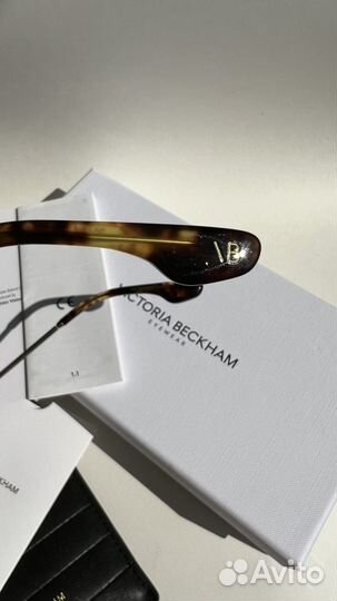 Солнцезащитные очки victoria beckham