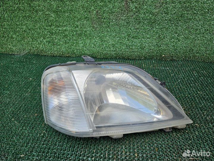 Фара передняя правая Renault Logan 1 1.4 2007